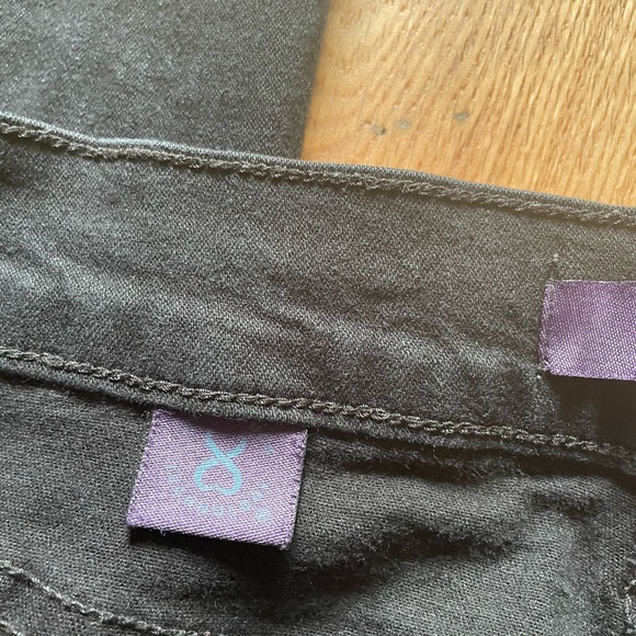 NYDJ || Bootcut Jeans - Picture 7 of 7